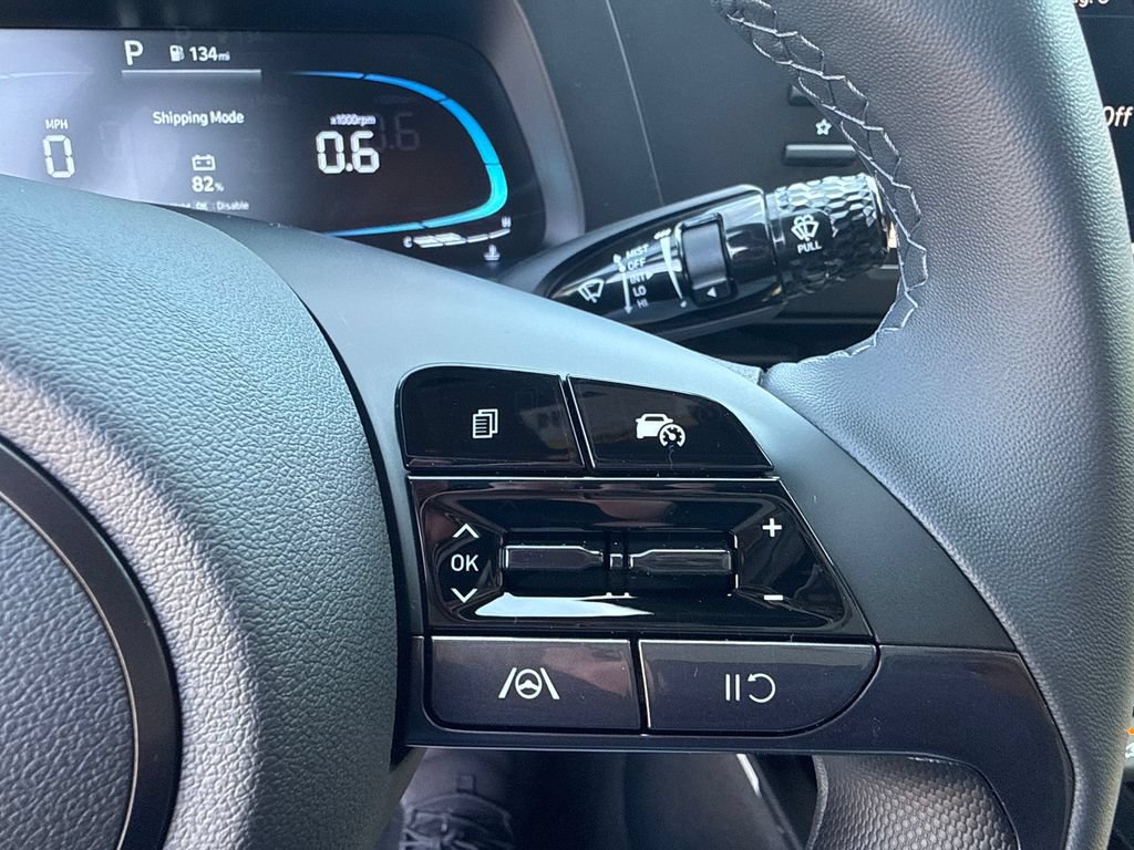 New 2026 Hyundai Elantra SEL Sport FWD image 16