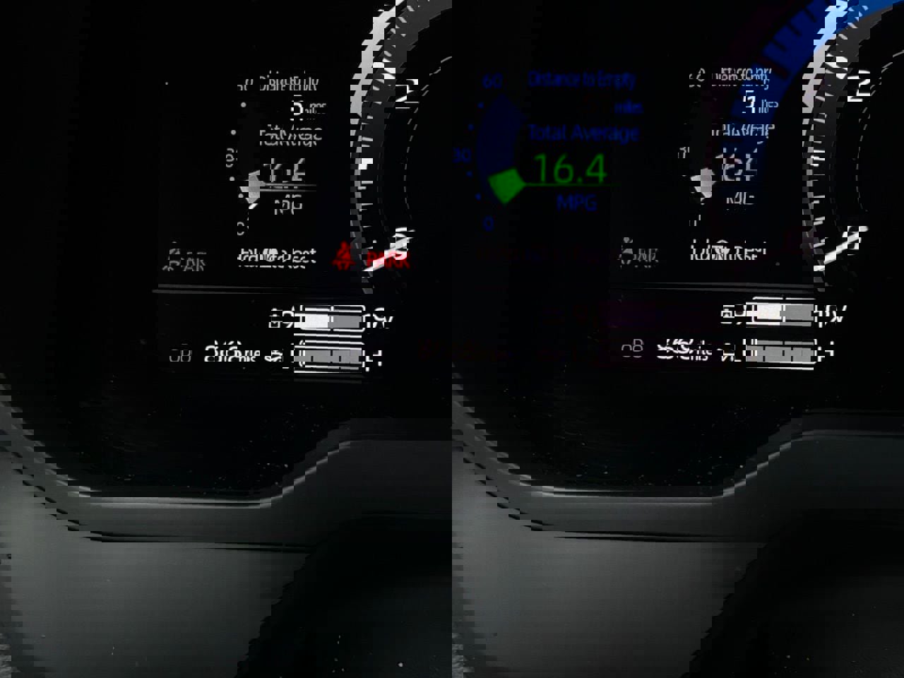 Used 2025 Toyota Sequoia Platinum AWD/4WD image 50