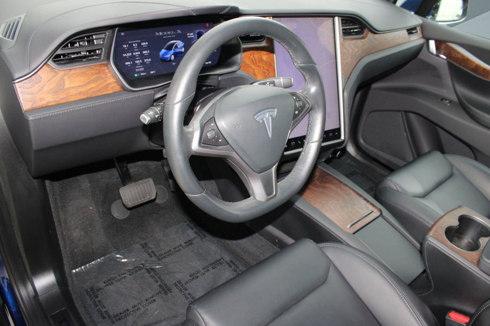 Used 2020 Tesla Model X Long Range image 4