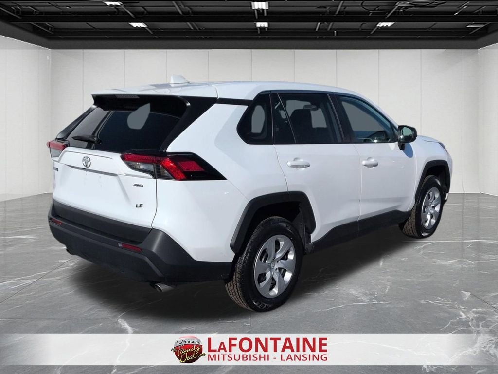 Used 2024 Toyota RAV4 LE image 5