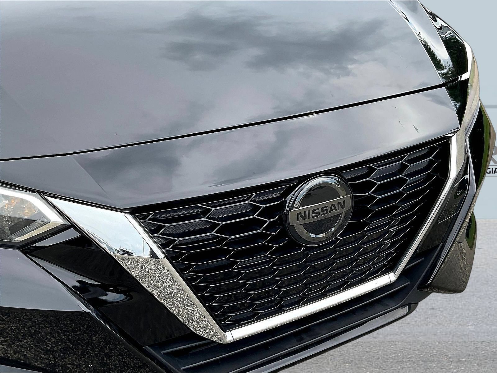 Certified 2020 Nissan Sentra SV FWD image 30