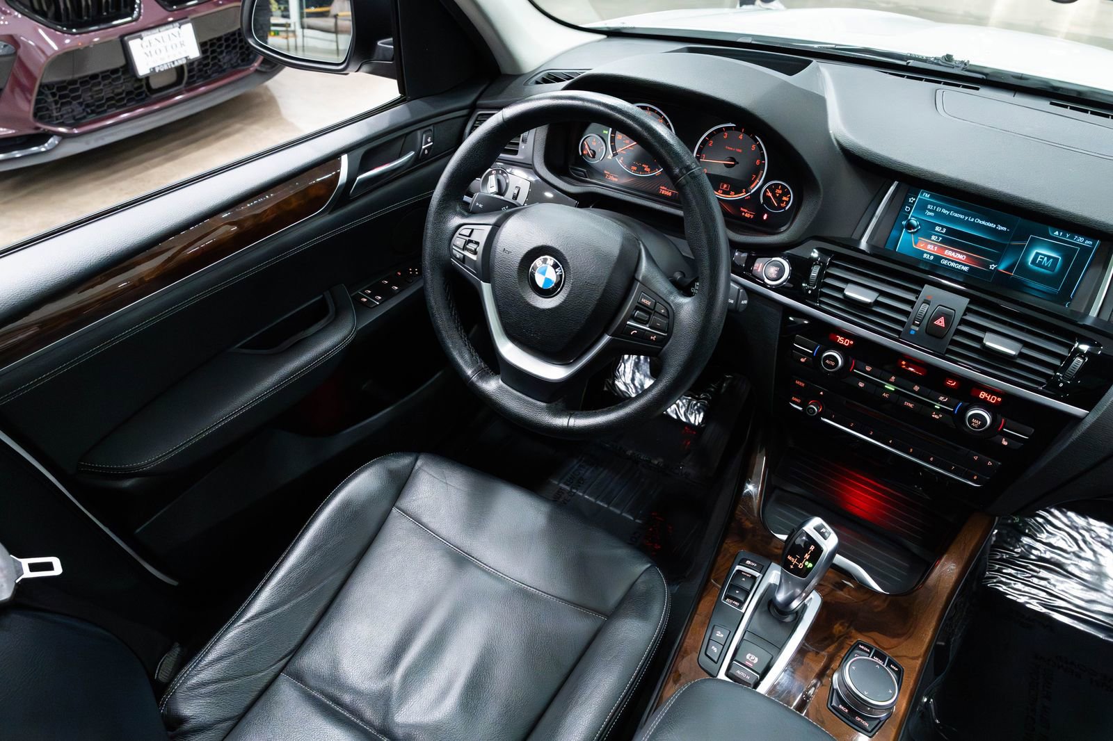 Used 2017 BMW X3 xDrive28i image 10