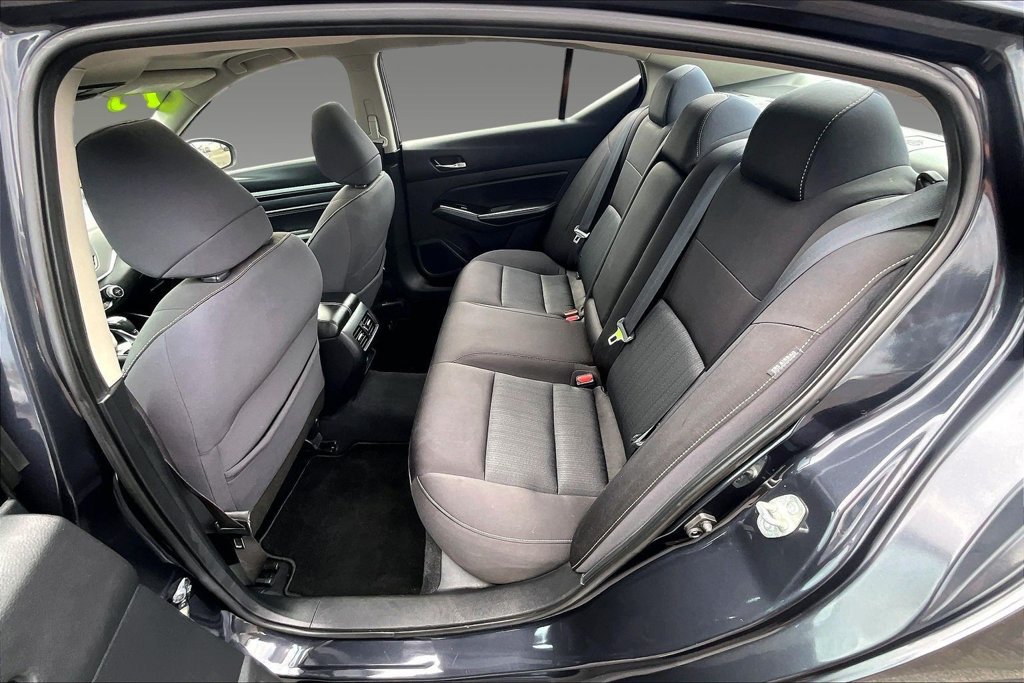 Used 2020 Nissan Altima 2.5 SV FWD image 15
