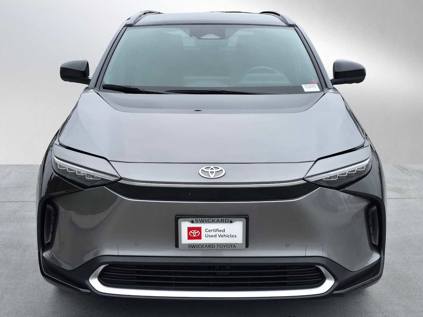 Used 2023 Toyota bZ4X Limited w/ Weather Package FWD image 8