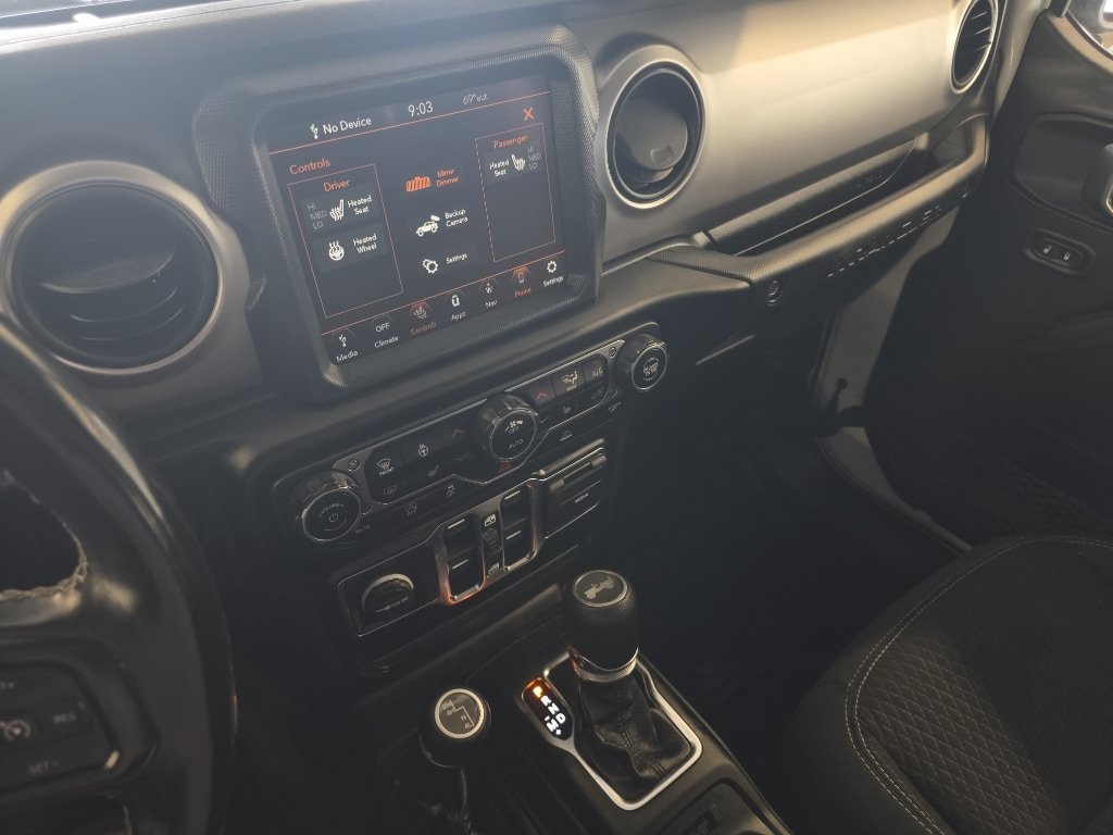 Used 2021 Jeep Wrangler Unlimited Sport AWD/4WD image 12