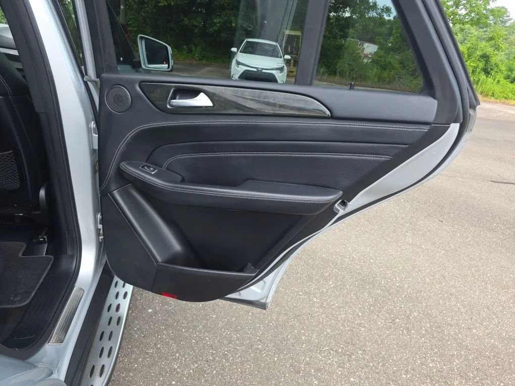 Used 2015 Mercedes-Benz ML 350 2WD image 44