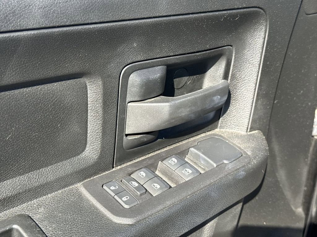 Used 2025 RAM 2500 Tradesman w/ Chrome Appearance Group AWD/4WD image 20