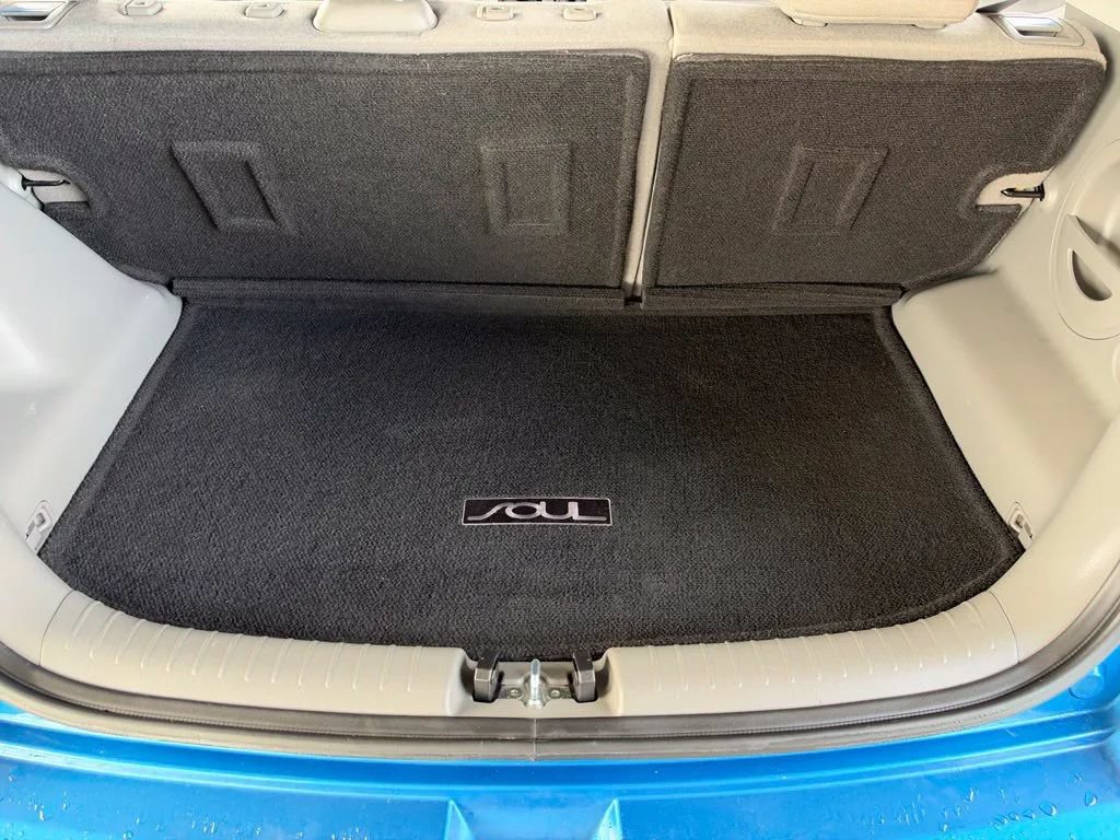 Used 2016 Kia Soul EV FWD image 38