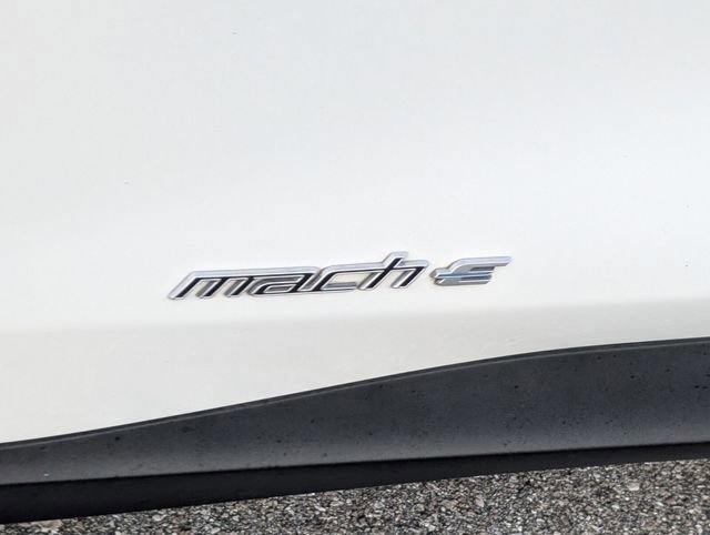 Used 2023 Ford Mustang Mach-E Select w/ Comfort Package Lite image 5