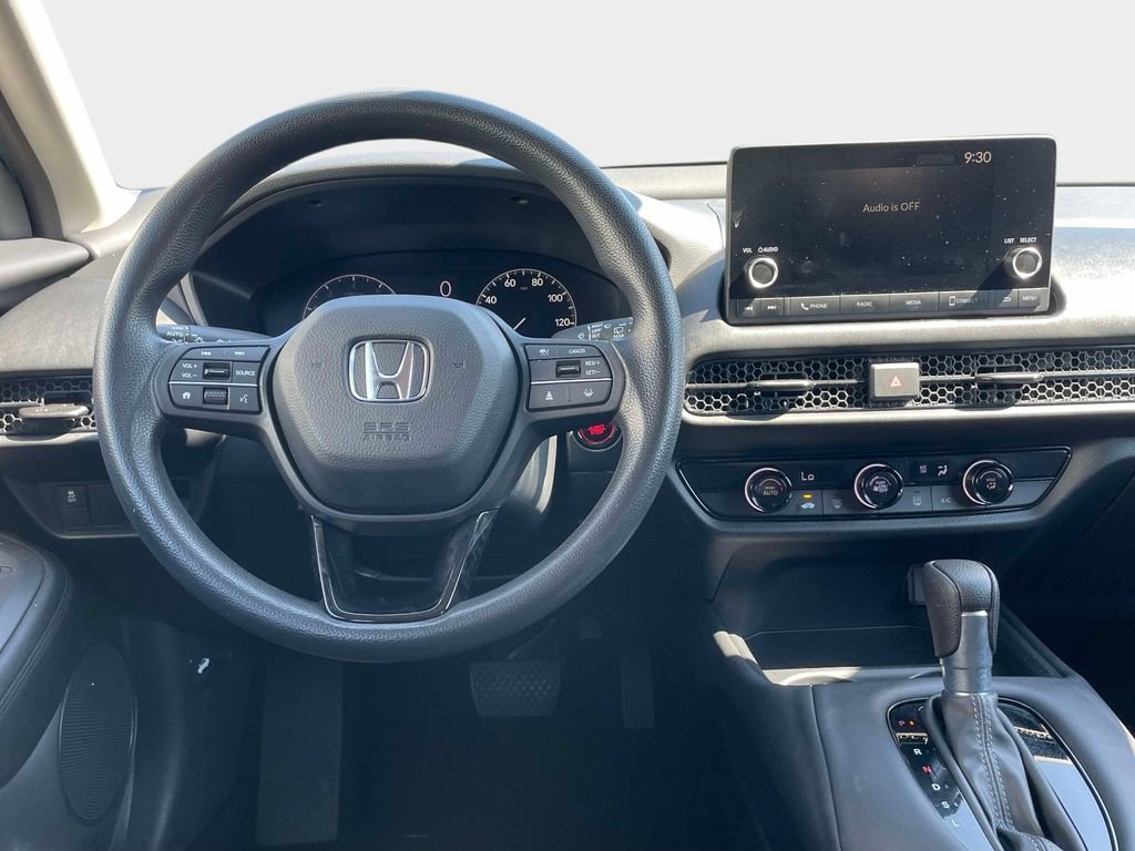 Used 2023 Honda HR-V LX image 11