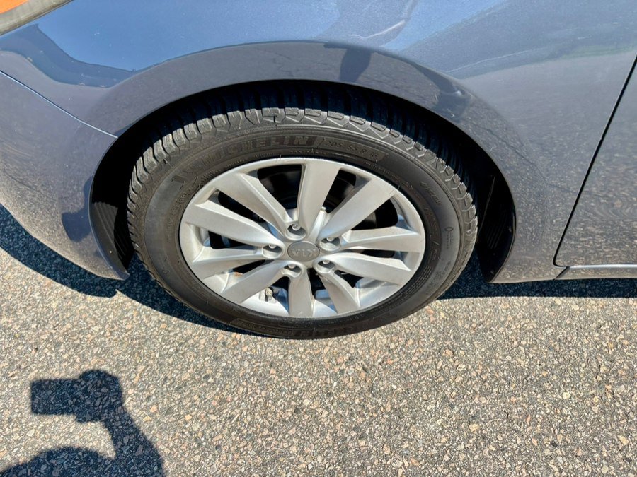 Used 2015 Kia Forte EX FWD image 34