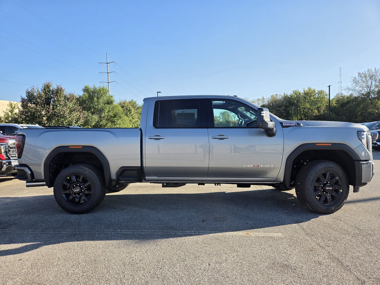 New 2026 GMC Sierra 2500 AT4 w/ AT4 Premium Plus Package AWD/4WD image 21