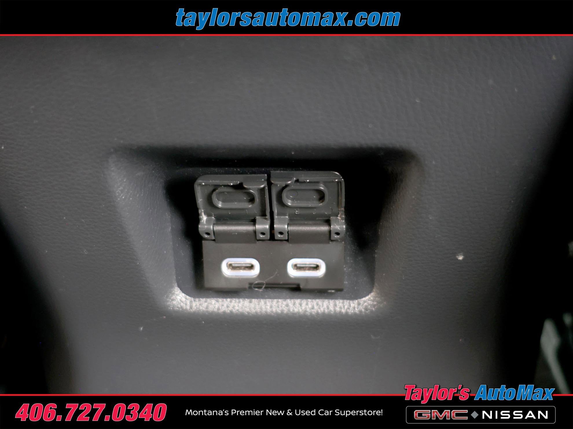 Used 2024 Toyota RAV4 XLE w/ Convenience Package AWD/4WD image 29