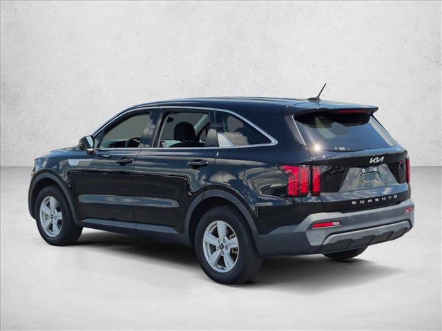 Used 2022 Kia Sorento LX FWD image 7
