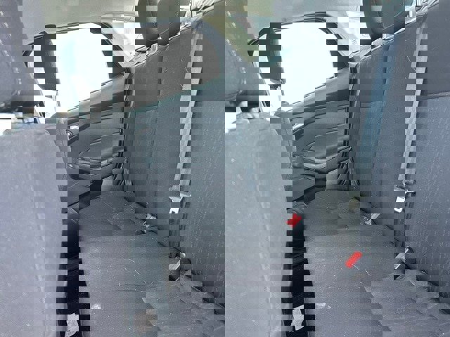 Certified 2018 Ford Focus SE image 9