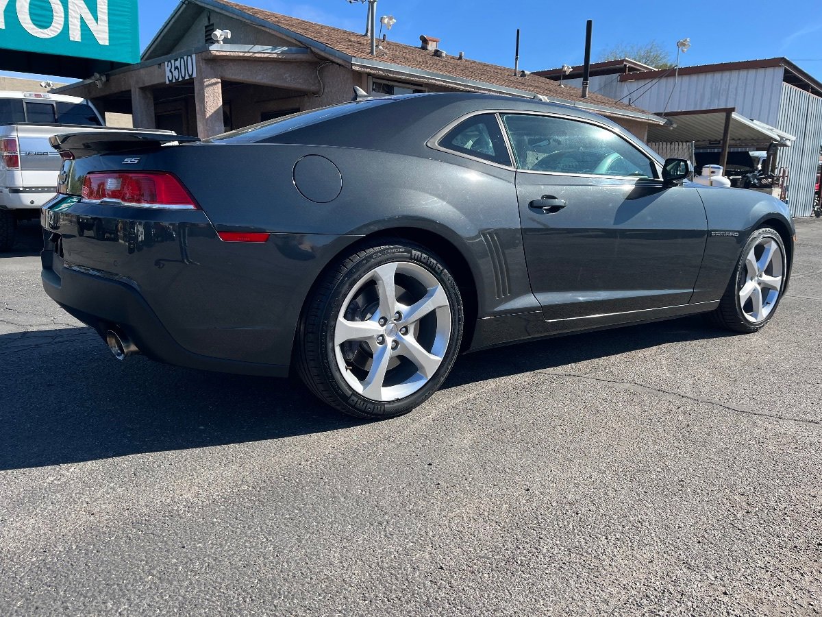 Used 2014 Chevrolet Camaro SS image 4