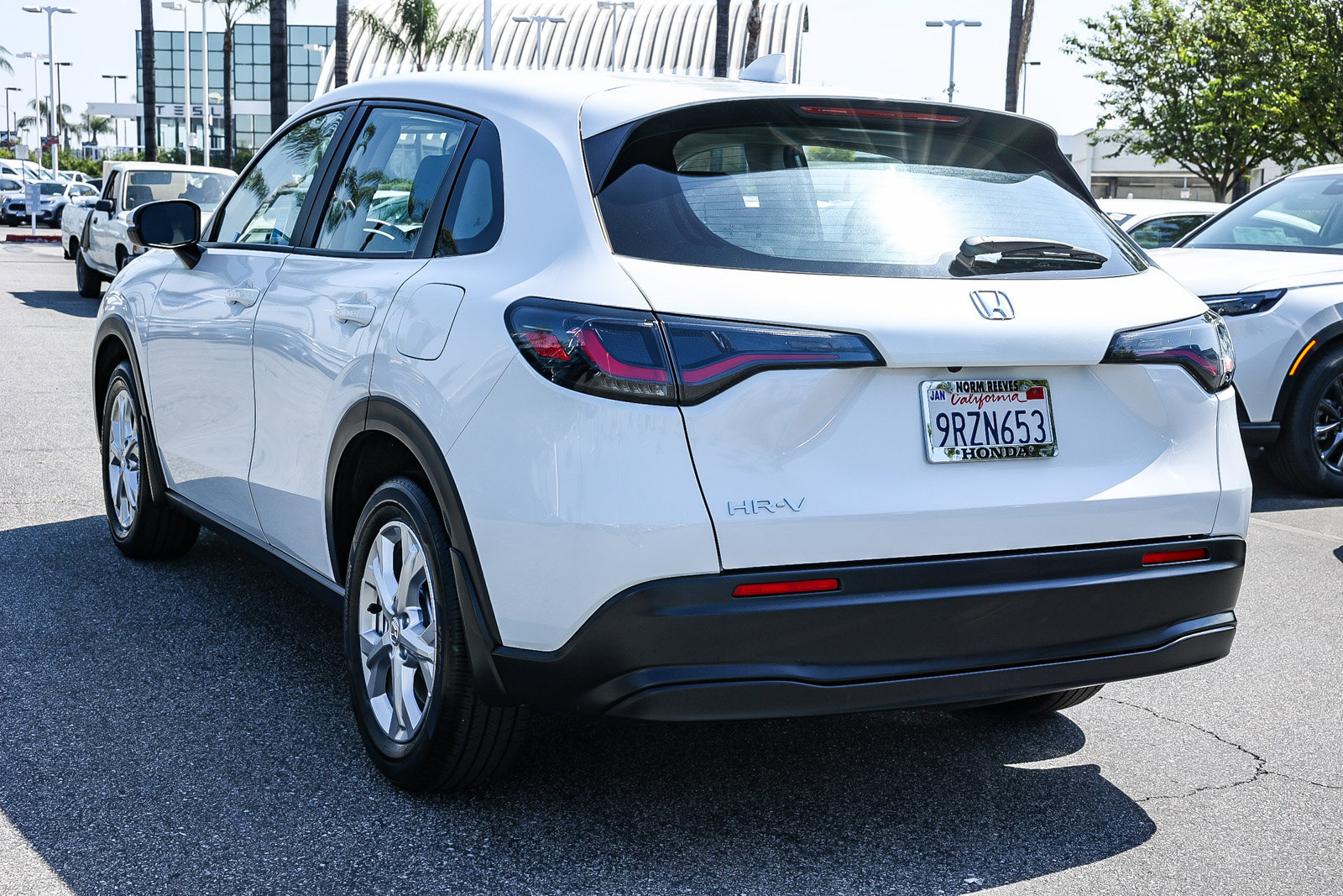 Used 2025 Honda HR-V LX image 4