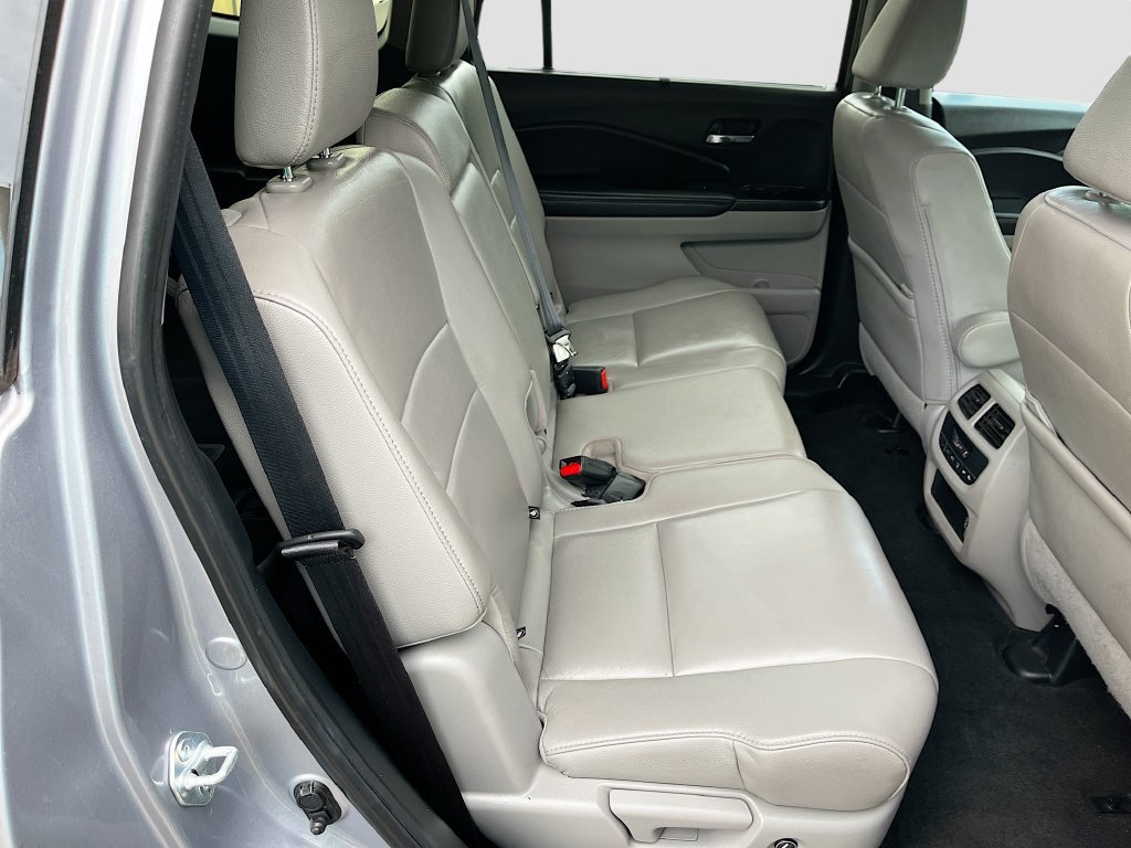 Used 2022 Honda Pilot Special Edition image 28
