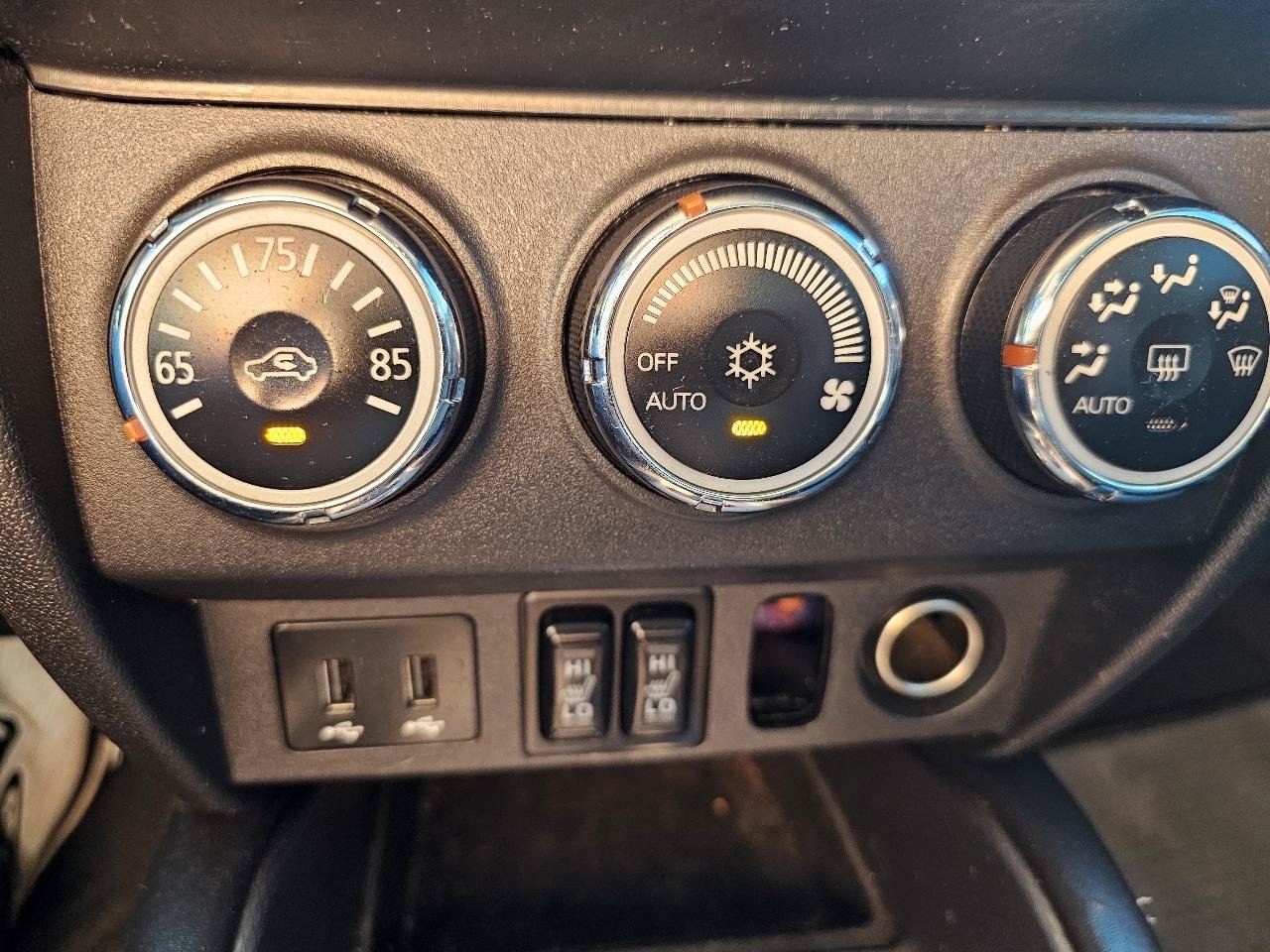 Used 2019 Mitsubishi Outlander Sport ES AWD/4WD image 14