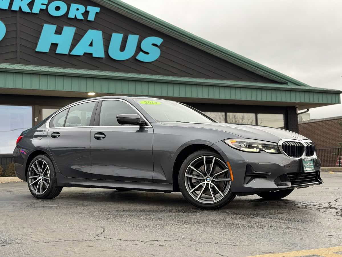 Used 2019 BMW 330i xDrive Sedan w/ Premium Package AWD/4WD image 5