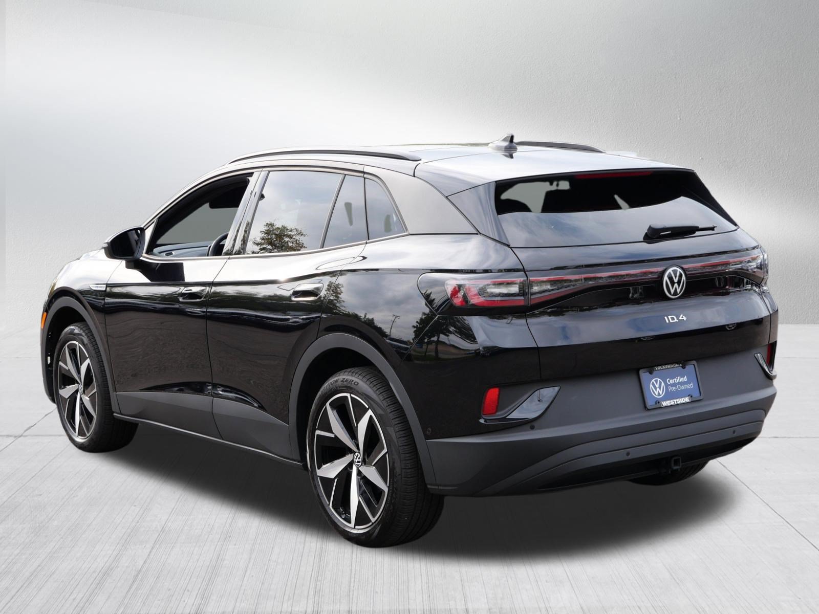 Used 2025 Volkswagen ID.4 Pro S AWD/4WD image 5