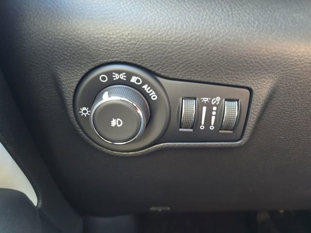 New 2026 Jeep Compass Limited AWD/4WD image 11