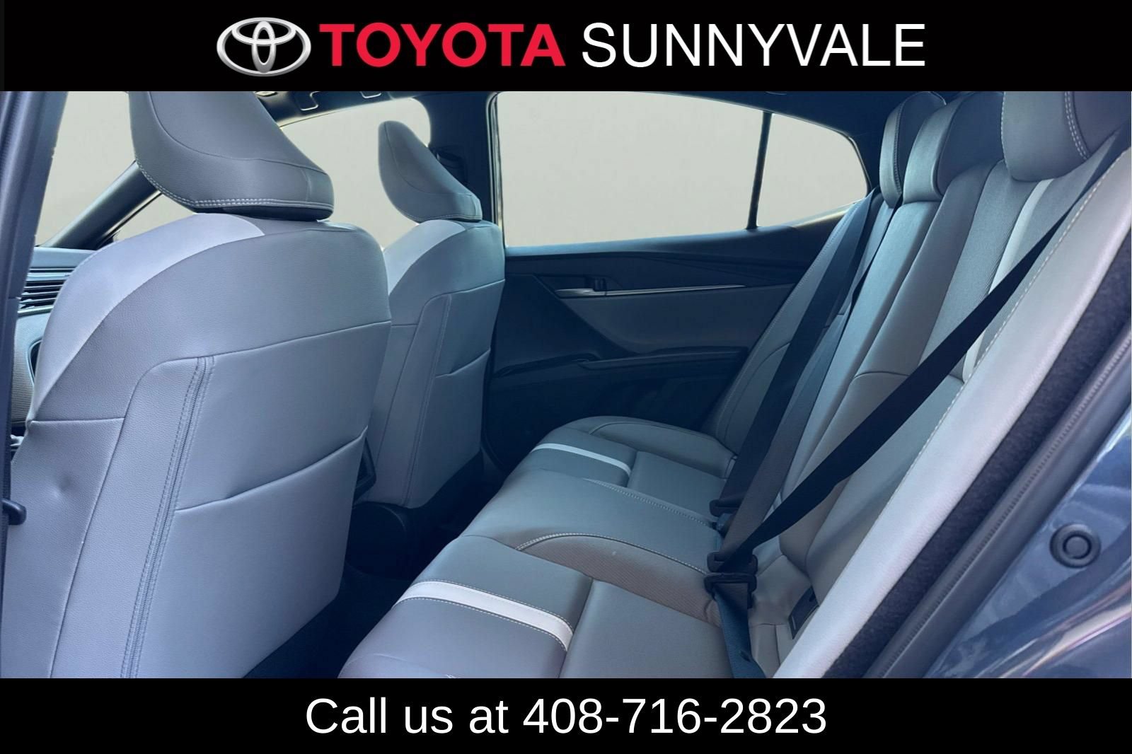Used 2026 Toyota Camry SE w/ Multimedia Upgrade Package FWD image 5