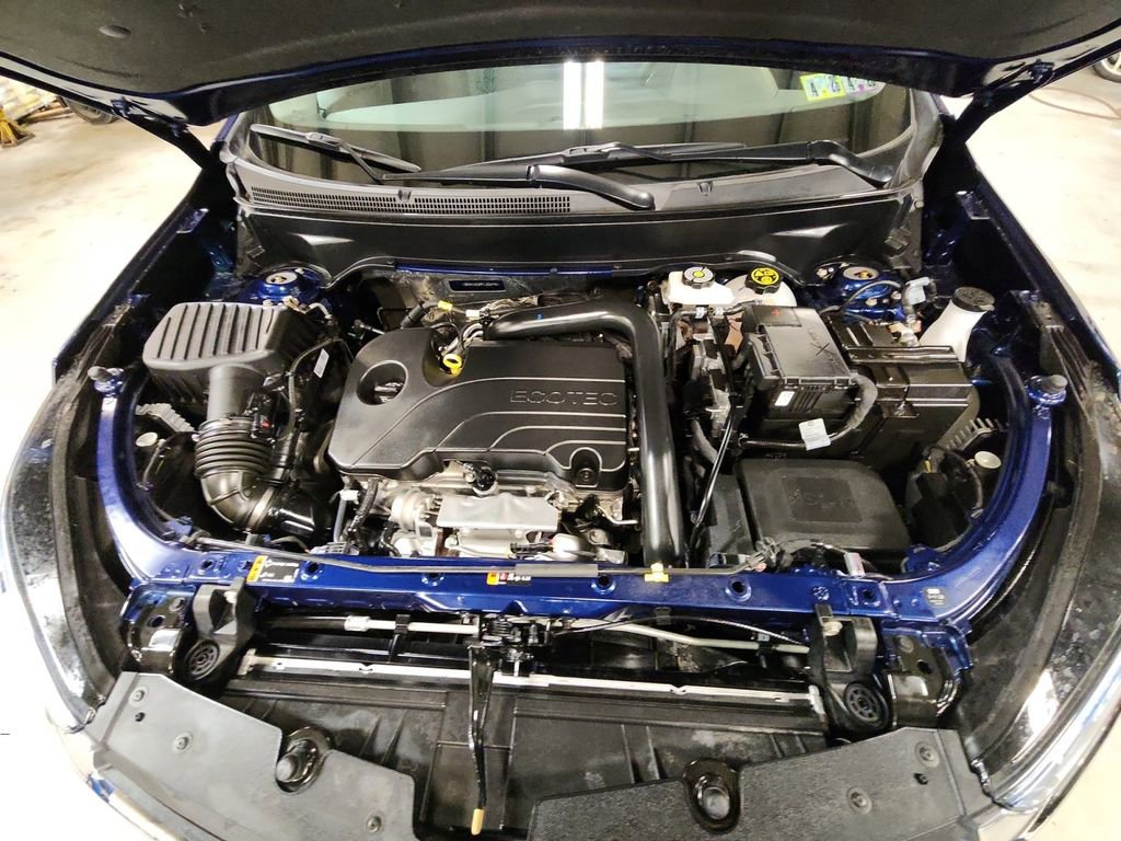 Used 2023 Chevrolet Equinox LT image 27