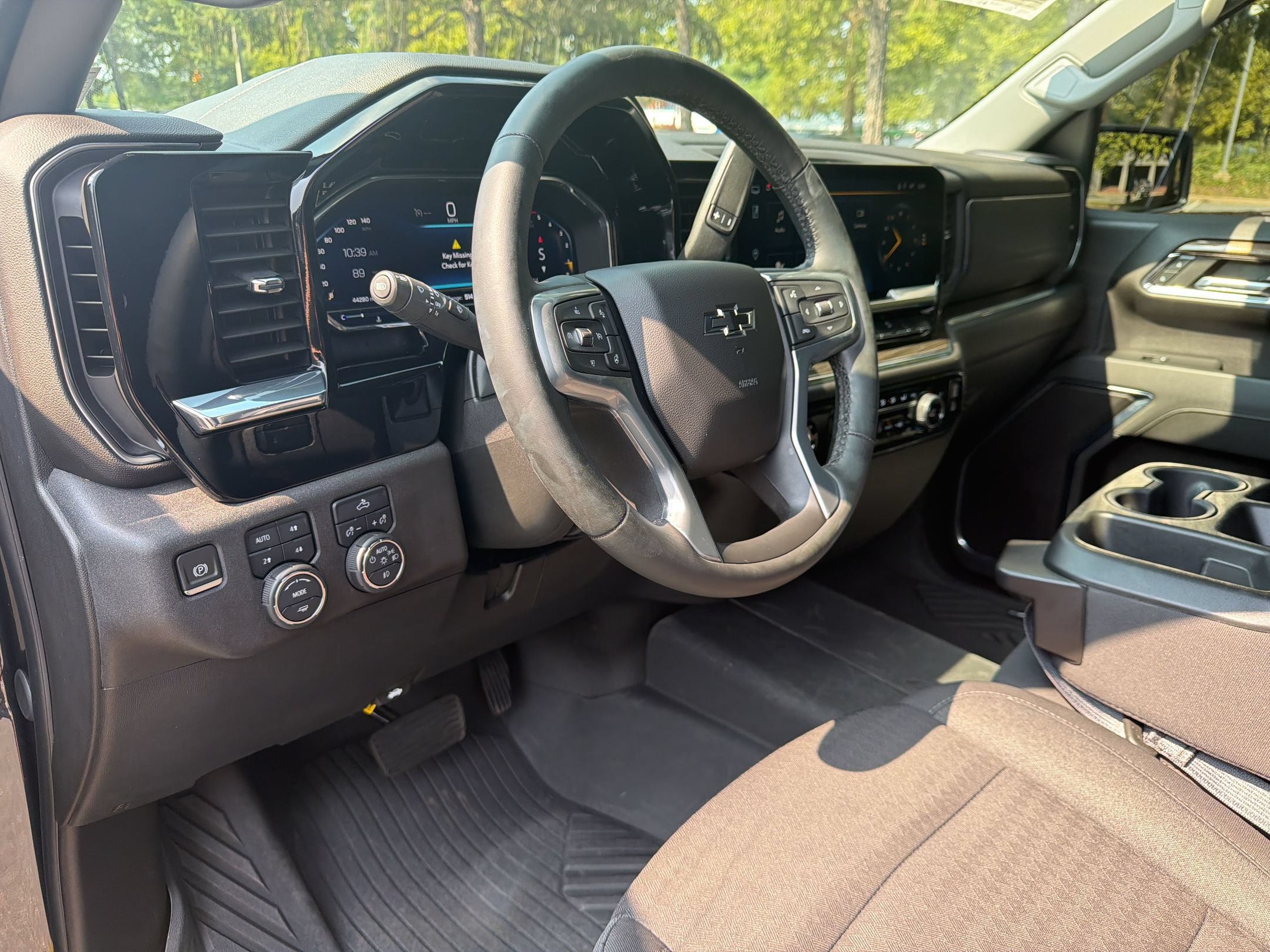 Used 2024 Chevrolet Silverado 1500 RST AWD/4WD image 4