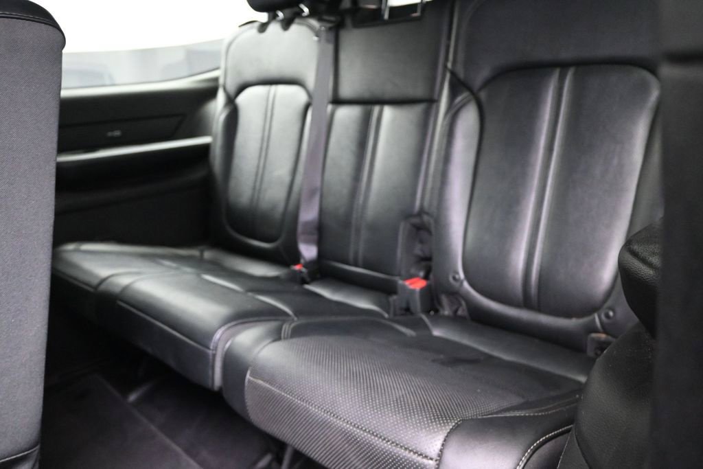 Used 2024 Jeep Wagoneer Series II AWD/4WD image 17