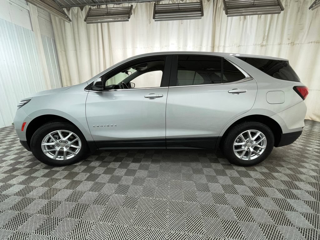 Certified 2022 Chevrolet Equinox LT AWD/4WD image 16