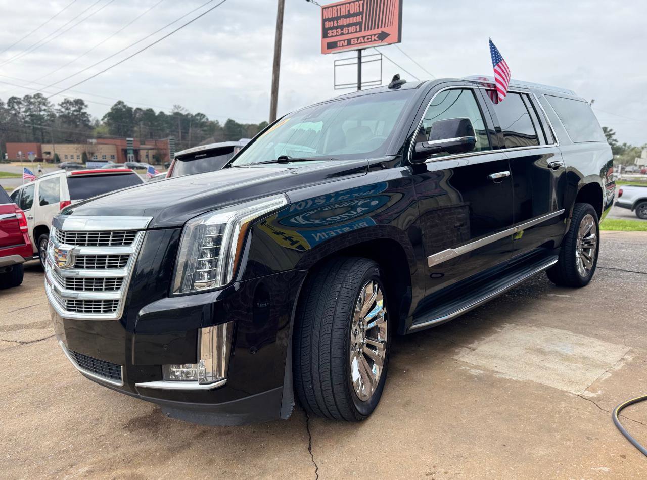 Used 2018 Cadillac Escalade ESV Luxury w/ LPO, Radiant Package RWD image 4