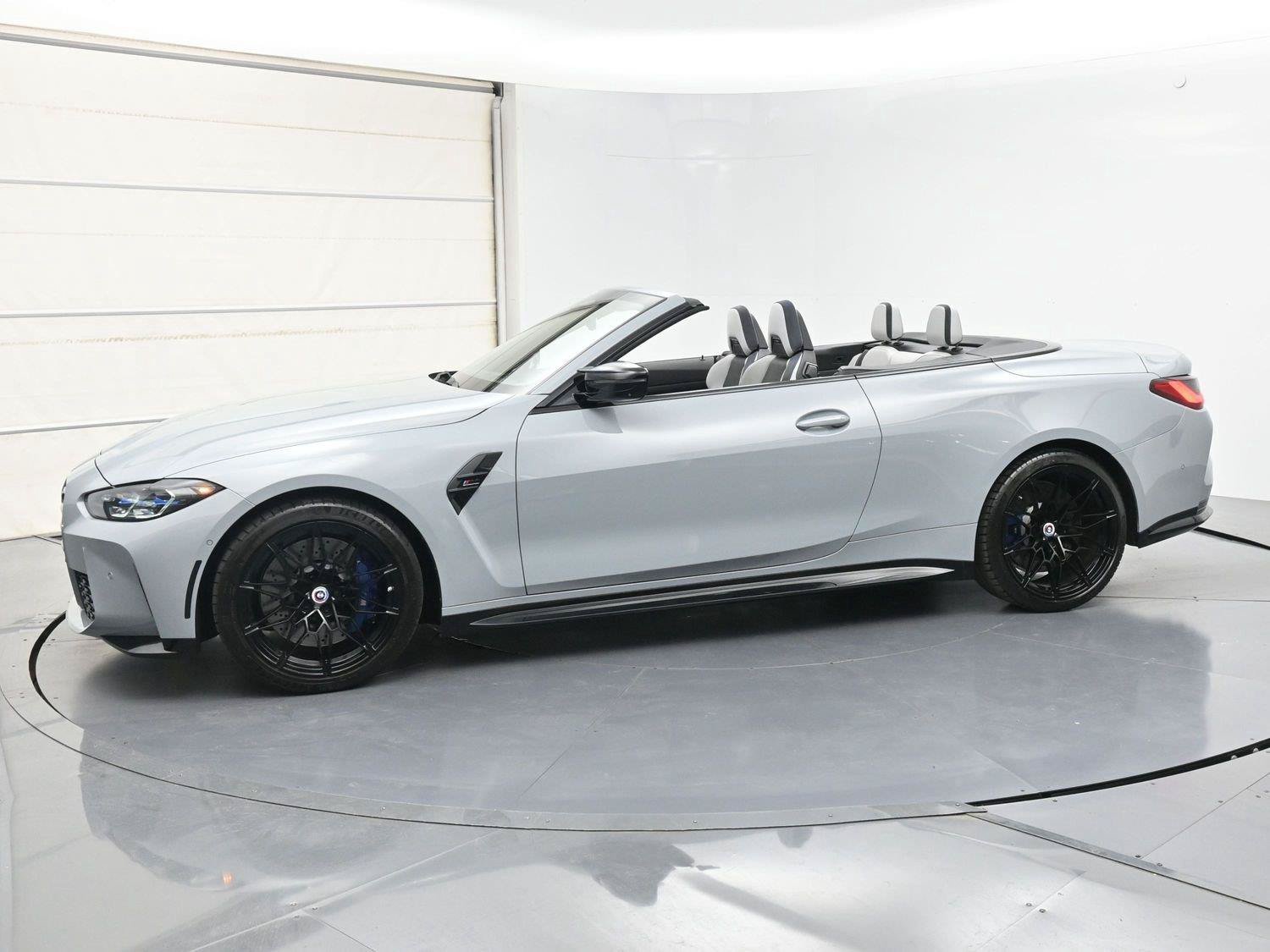 Used 2023 BMW M4 xDrive Competition AWD/4WD image 31