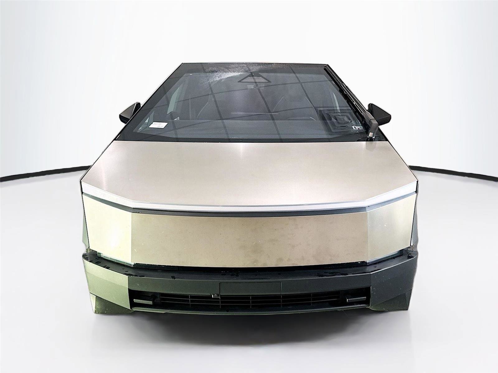 Used 2024 Tesla Cybertruck AWD Crew Cab image 8