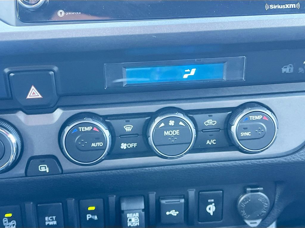 Used 2023 Toyota Tacoma TRD Off-Road w/ Technology Package image 15