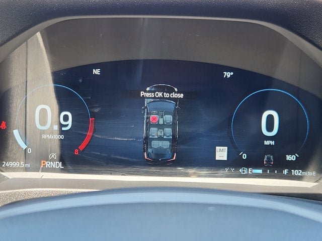 Used 2025 Ford Explorer Active AWD/4WD image 22