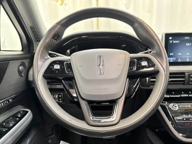 Used 2020 Lincoln Corsair Reserve w/ Equipment Group 201A image 16