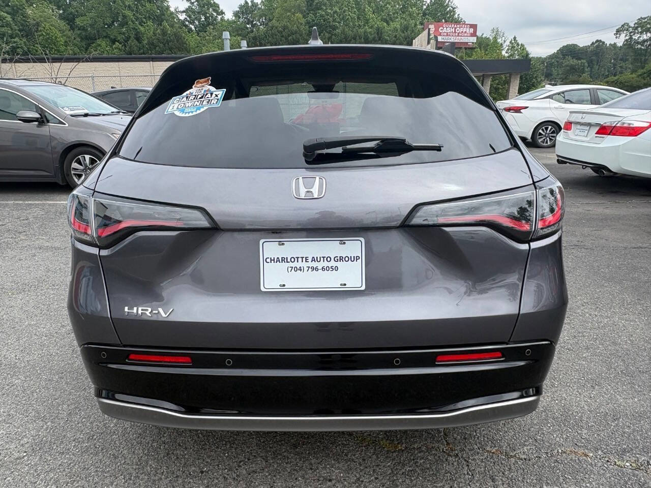 Used 2023 Honda HR-V EX-L image 5