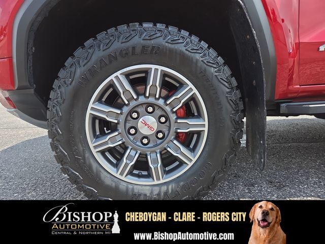 Used 2024 GMC Canyon AT4 w/ AT4 Premium Package AWD/4WD image 29