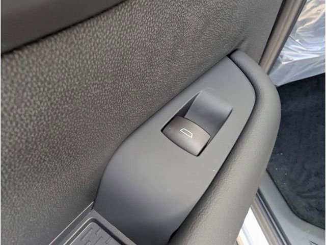 New 2026 Buick Enclave Preferred w/ Power Package image 12