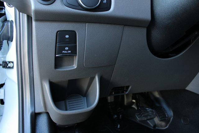 New 2026 Ford Transit 250 148 Medium Roof w/ Load Area Protection Package image 19