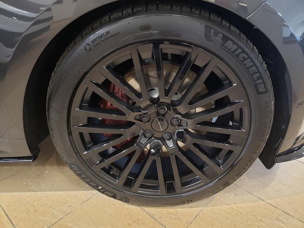 New 2026 Land Rover Range Rover Sport SV image 27