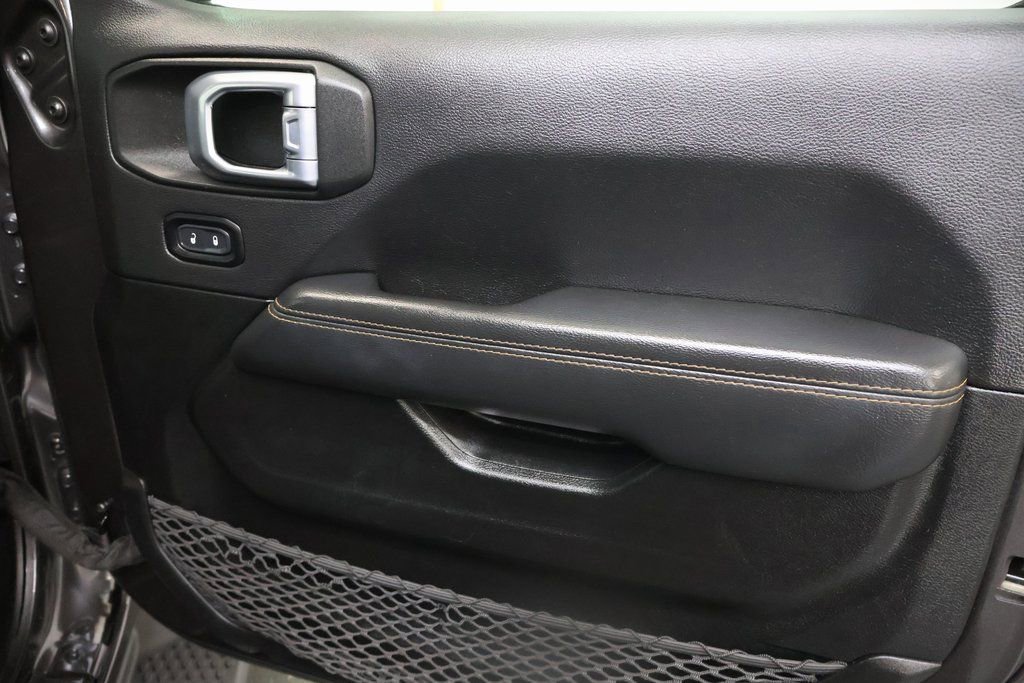 Used 2021 Jeep Wrangler Unlimited Sahara image 12