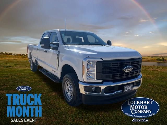 New 2026 Ford F250 XL w/ XL Chrome Package