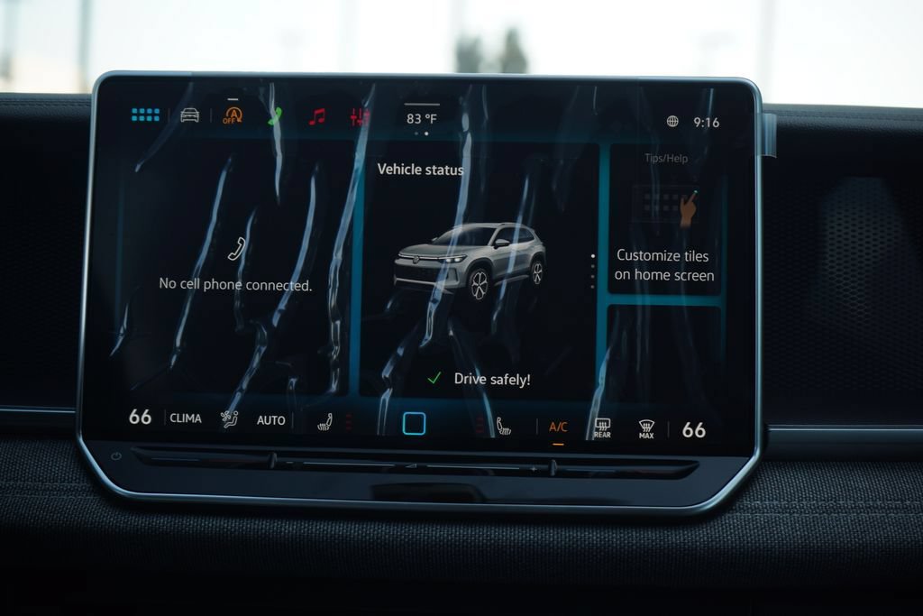 New 2026 Volkswagen Tiguan S FWD image 11