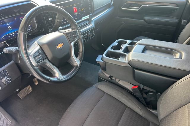 Used 2024 Chevrolet Silverado 2500 LT image 10