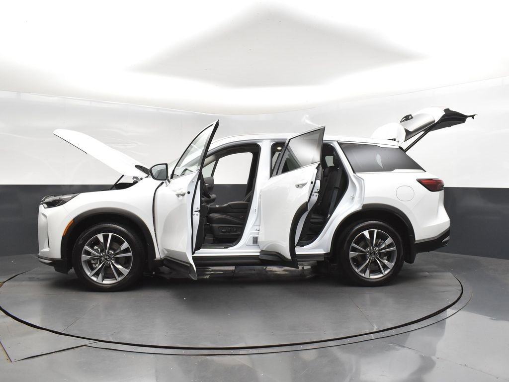 Certified 2026 INFINITI QX60 Pure w/ Cargo Package image 47