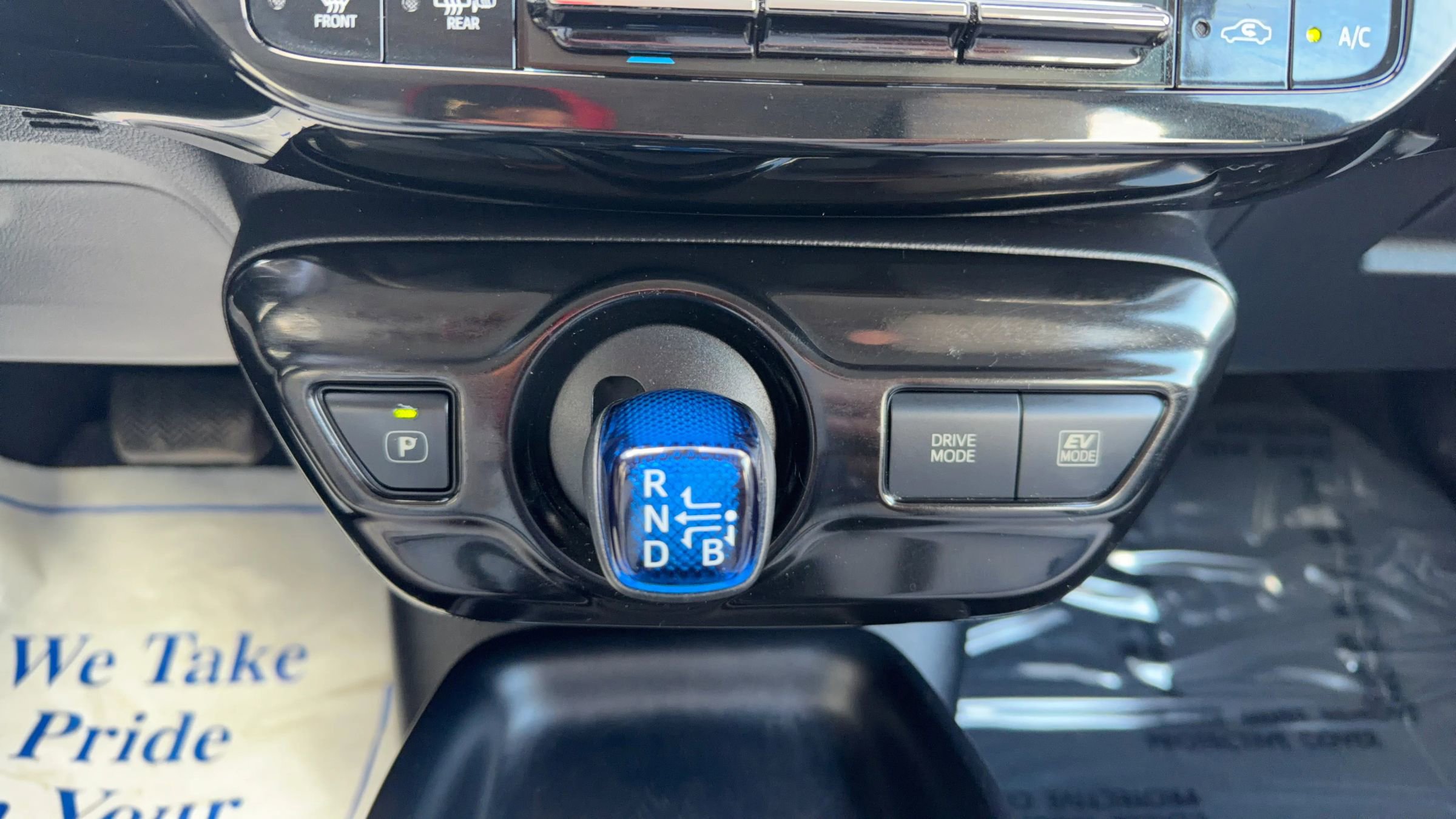 Used 2017 Toyota Prius Two w/ Prius Two Safety Plus Package image 28