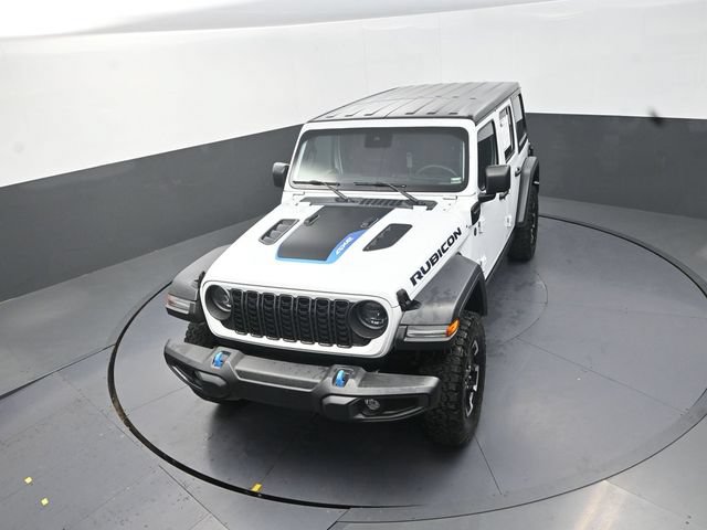 Used 2024 Jeep Wrangler Unlimited Rubicon 4xe AWD/4WD image 13