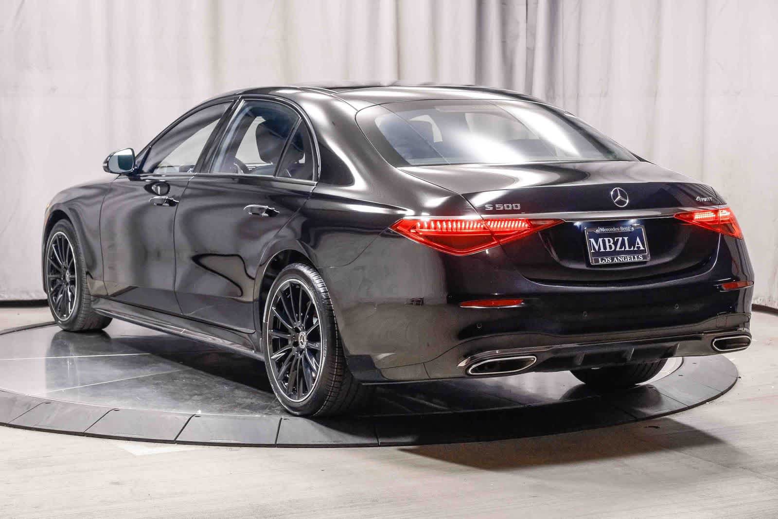 Certified 2023 Mercedes-Benz S 500 4MATIC image 2